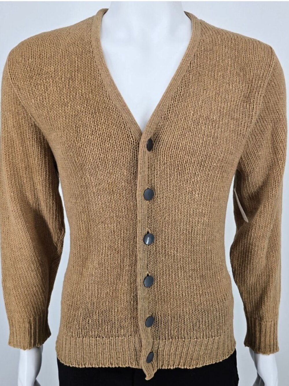 Vintage 1960s Carlyle Lambs Wool Button Front V-Neck Cardigan Sweater (S)